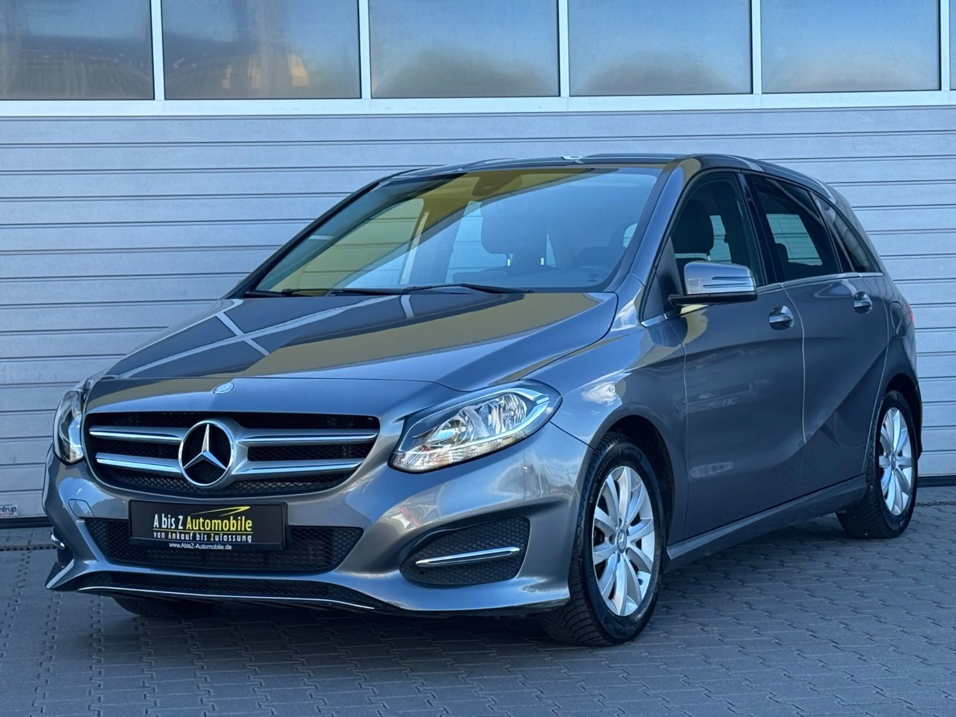 Mercedes-Benz B 220 B220d Style 1.Hand/SHZ/MFL/KAMERA/Garantie — photo 7