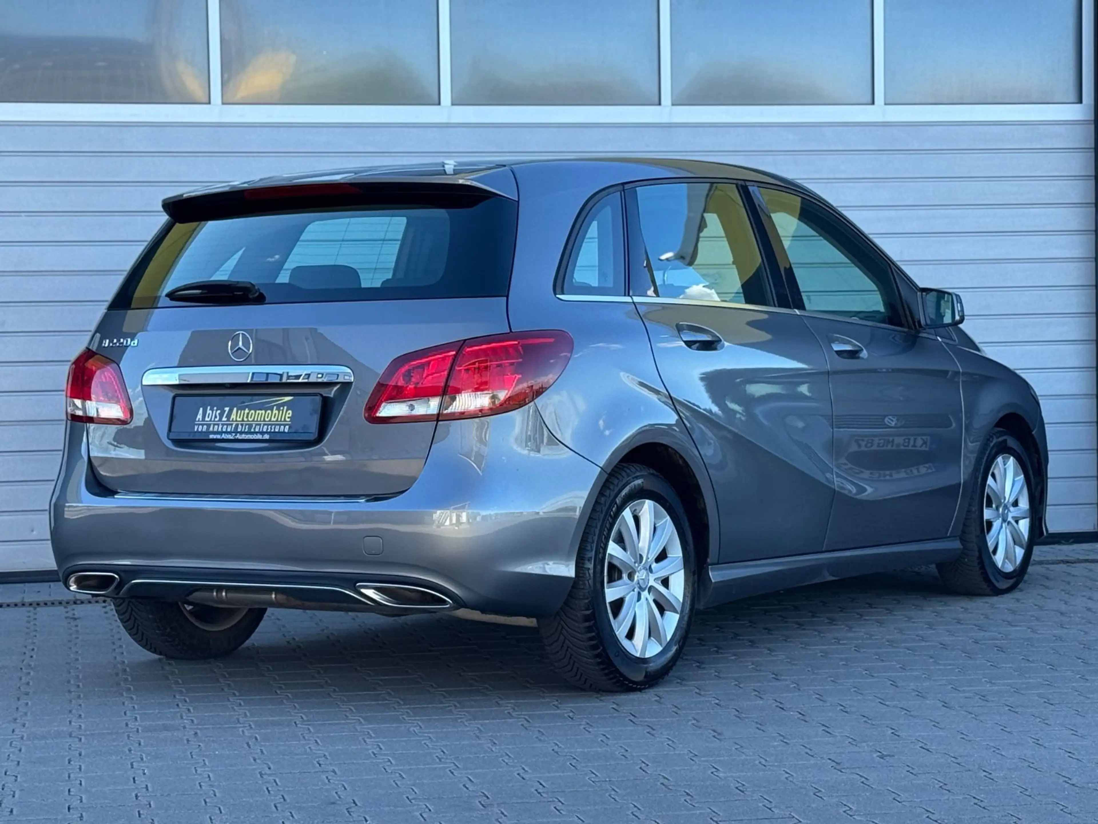 Mercedes-Benz B 220 B220d Style 1.Hand/SHZ/MFL/KAMERA/Garantie — photo 4