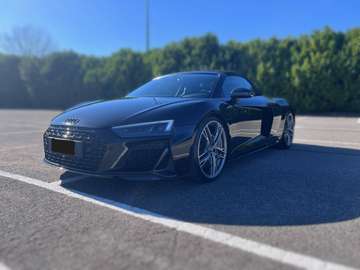 R8 II 2016 Spyder Spyder 5.2 V10 Performance quattro 620cv s tronic