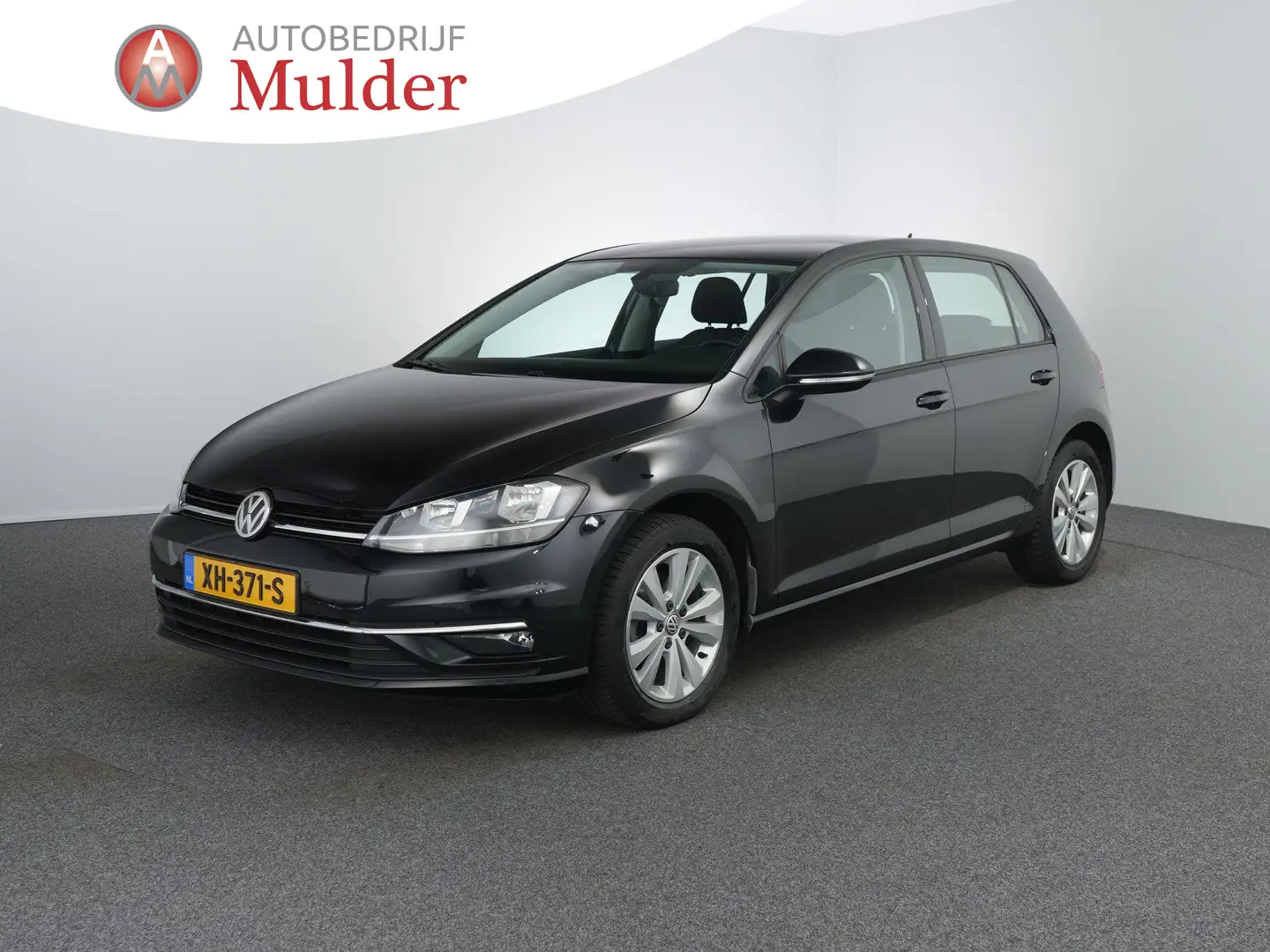 Volkswagen Golf 1.0 TSI Comfortline Business | ACC | Carplay | Erg Schwarz - 1