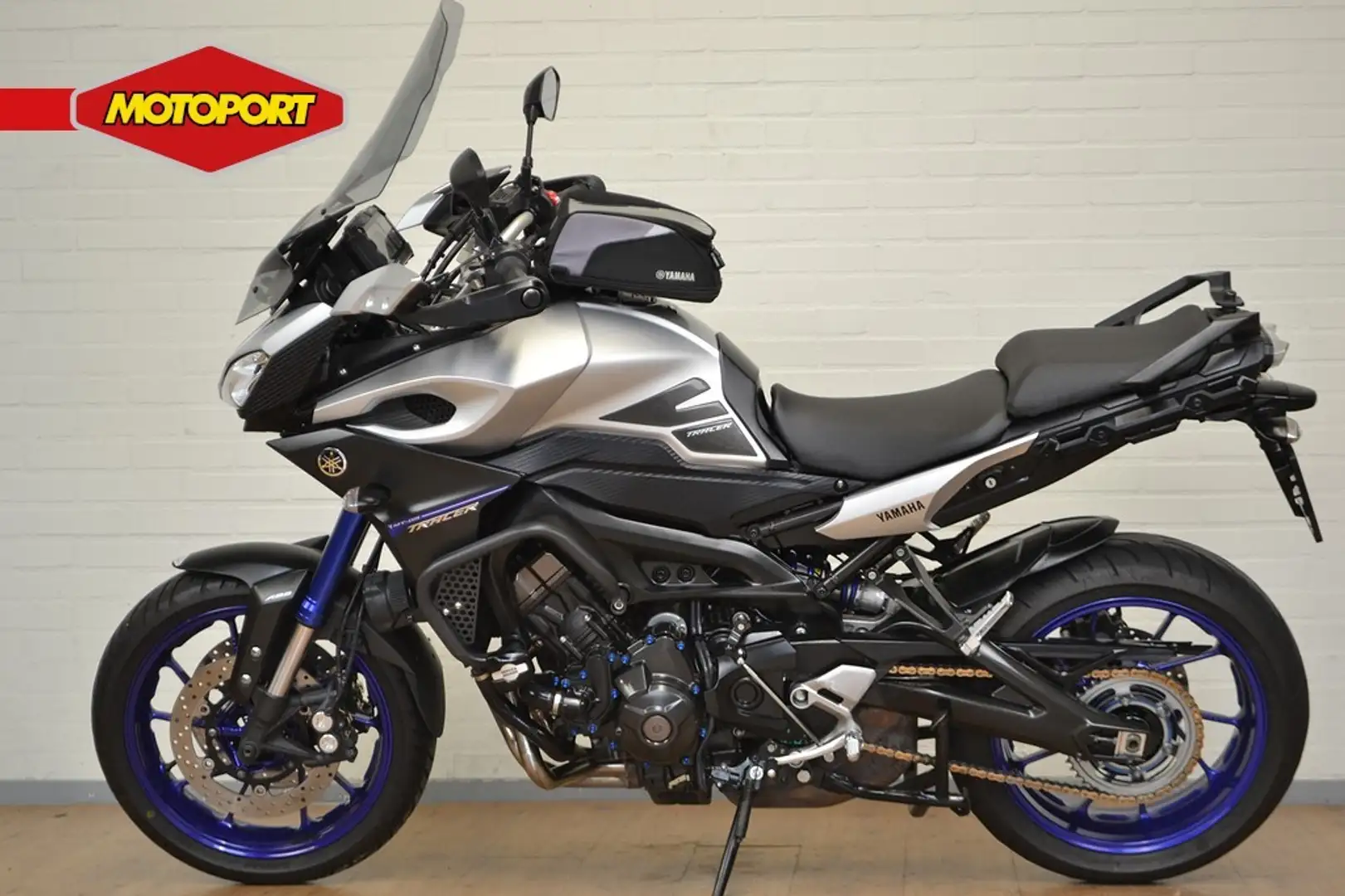 Yamaha MT-09 TRACER Kék - 2