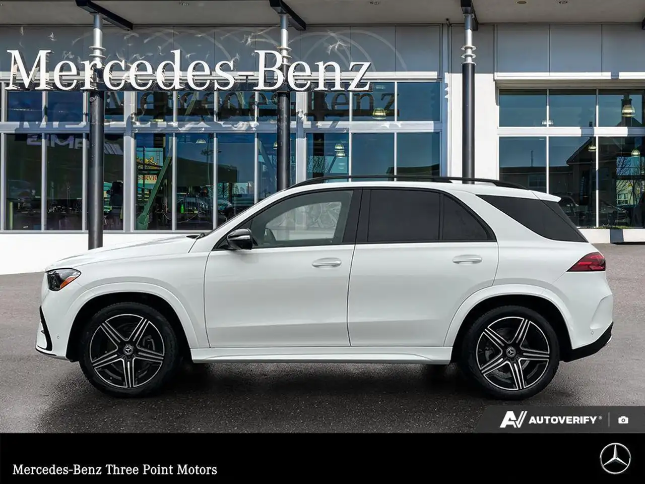 Mercedes-Benz GLE снимка Mercedes-Benz GLE