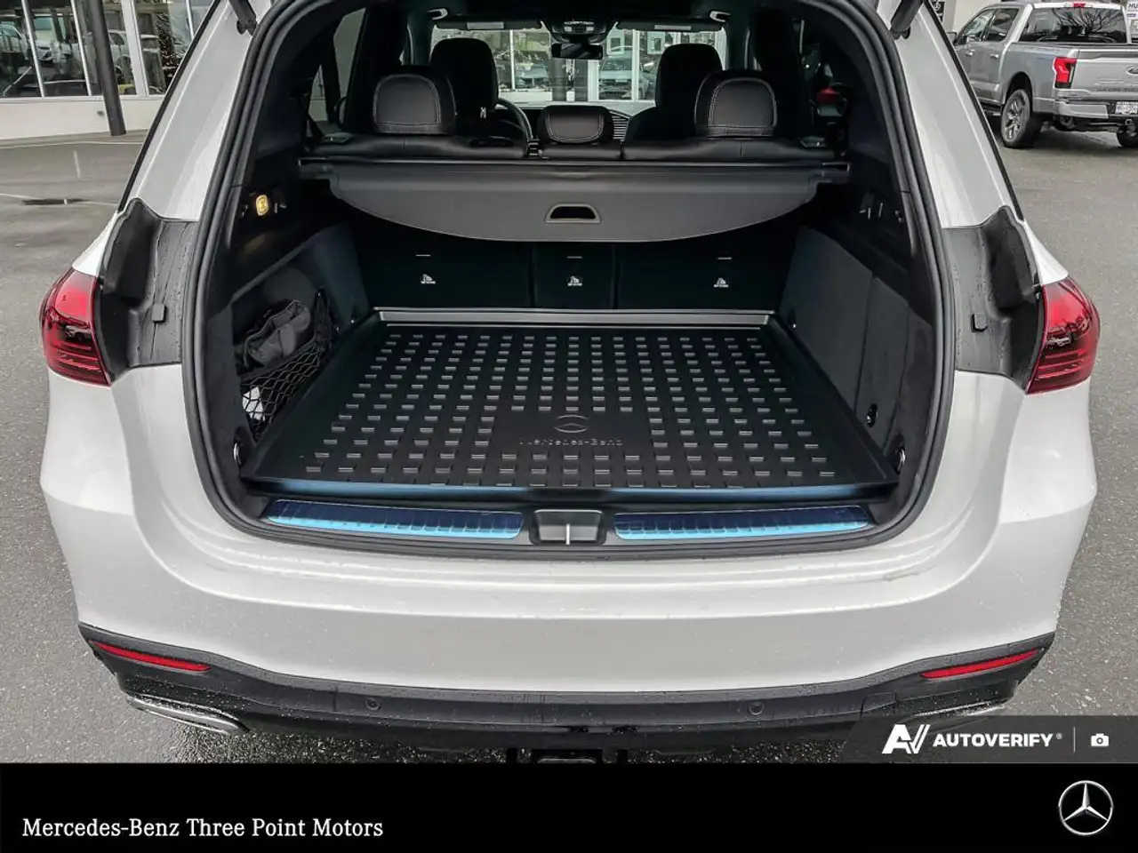 Mercedes-Benz GLE снимка Mercedes-Benz GLE