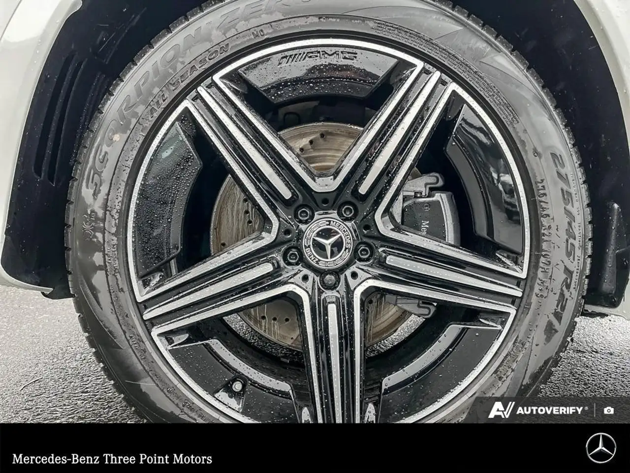 Mercedes-Benz GLE снимка Mercedes-Benz GLE