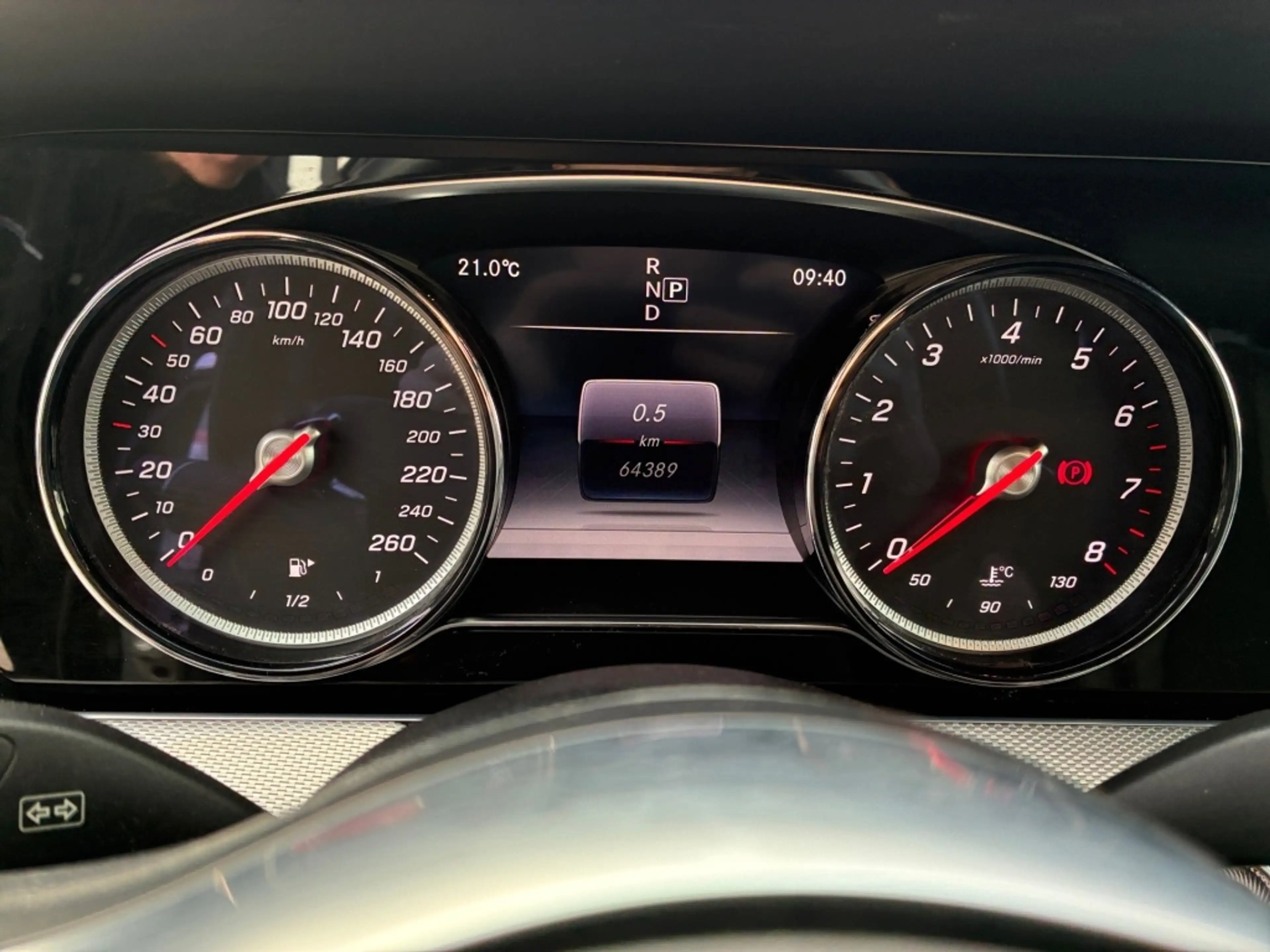 Mercedes-Benz E 200 T AMG COMAND AHK KAMERA MULTIBEAM LED SHZ — photo 6