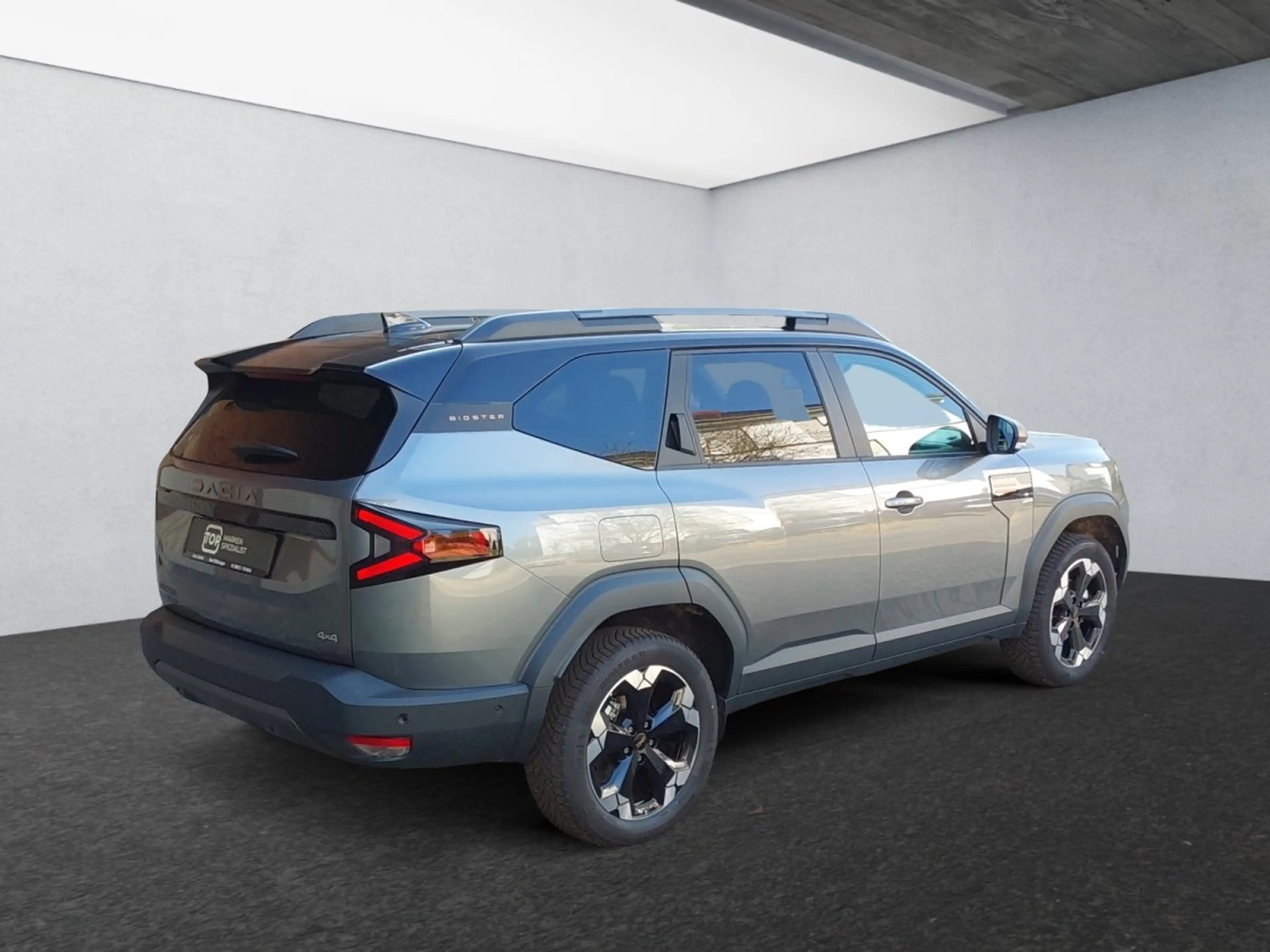 Dacia Bigster Hybrid-G 150 4x4 Extreme — photo 7