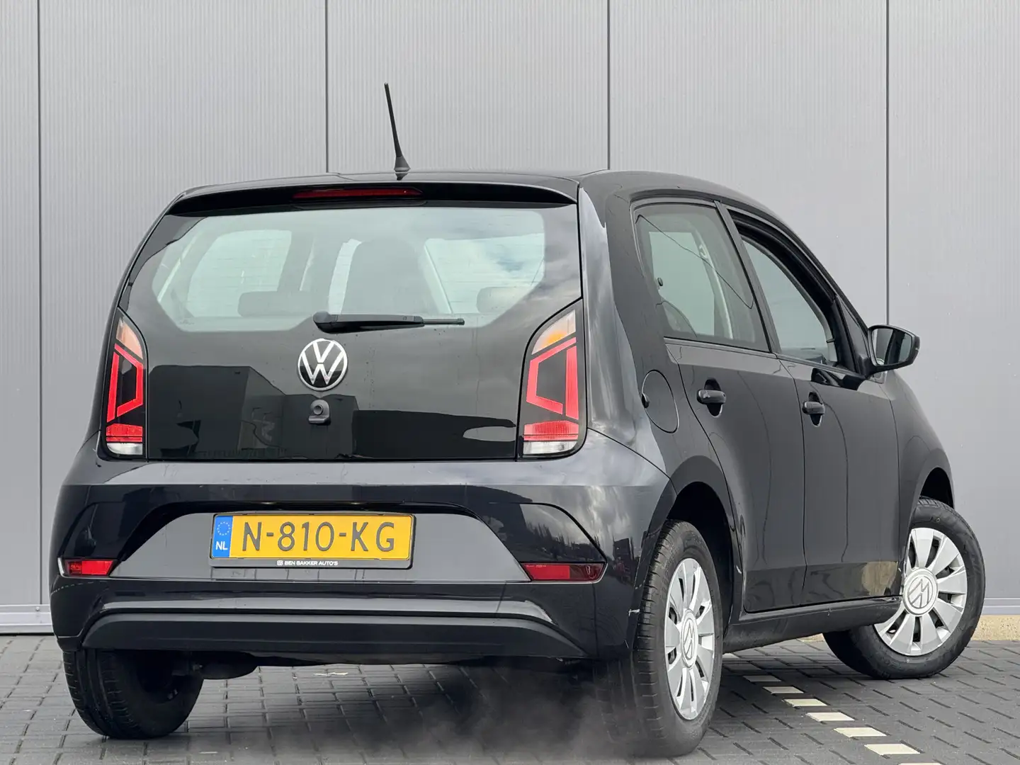 Volkswagen up! 1.0 | RIJKLAAR | Airco | DAB Schwarz - 2
