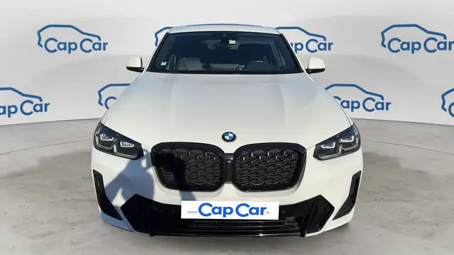BMW X4 view 5