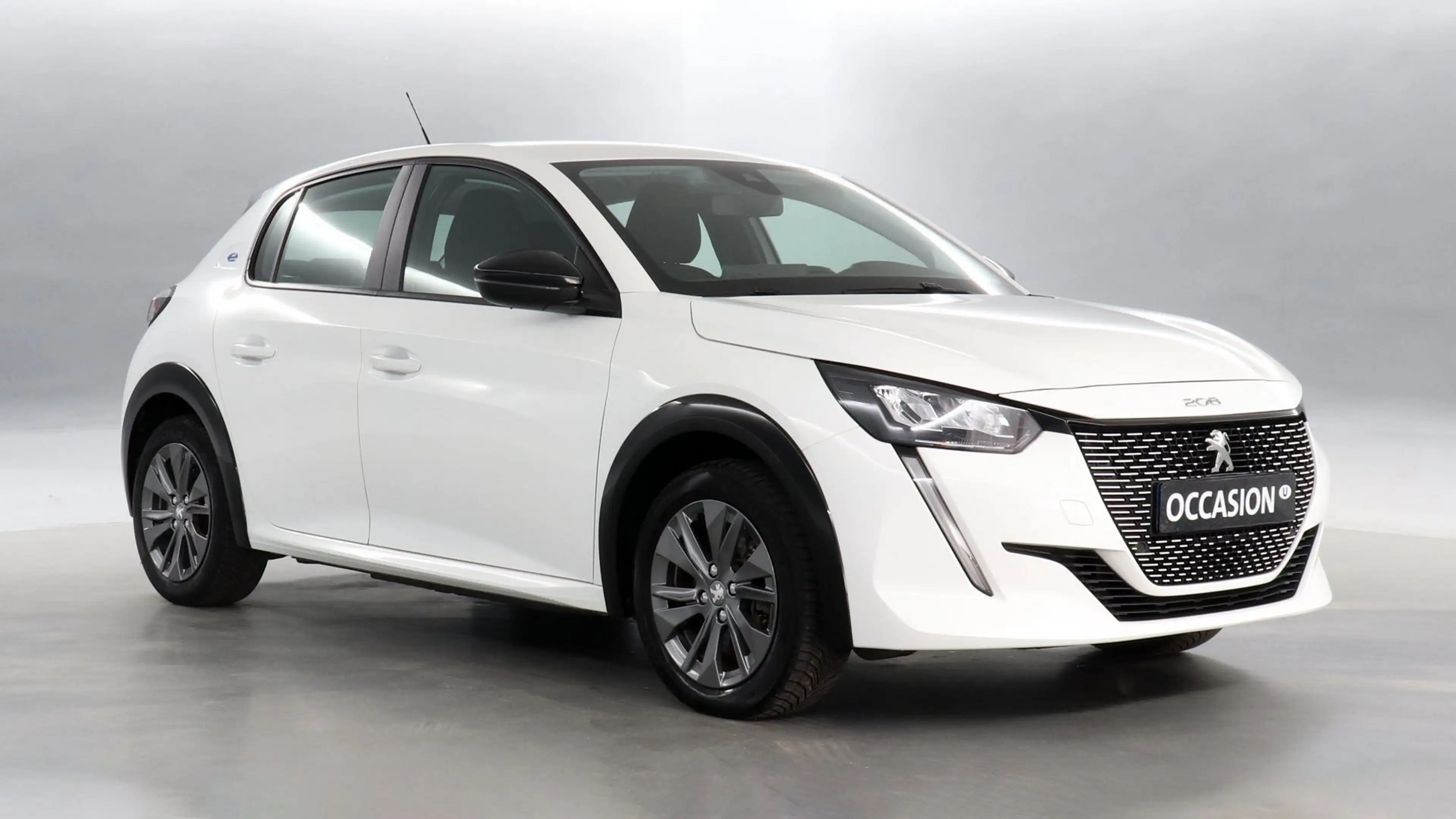 Peugeot e-208 EV Active Pack 50 kWh / Navigatie / Cruise Control — photo 7