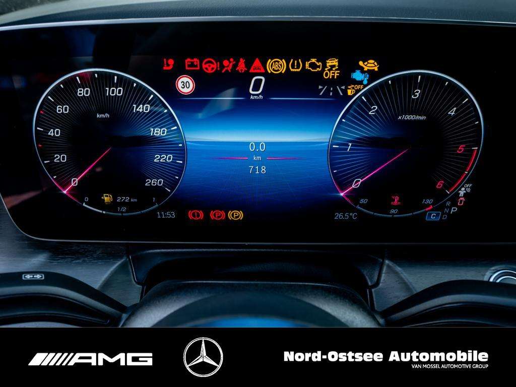 Mercedes-Benz V 220