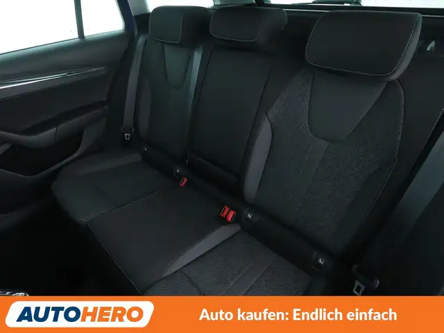 Skoda Octavia view 14