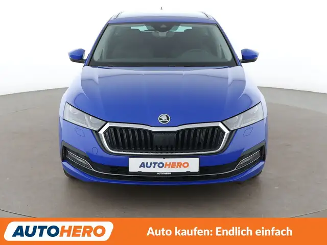 Skoda Octavia view 9