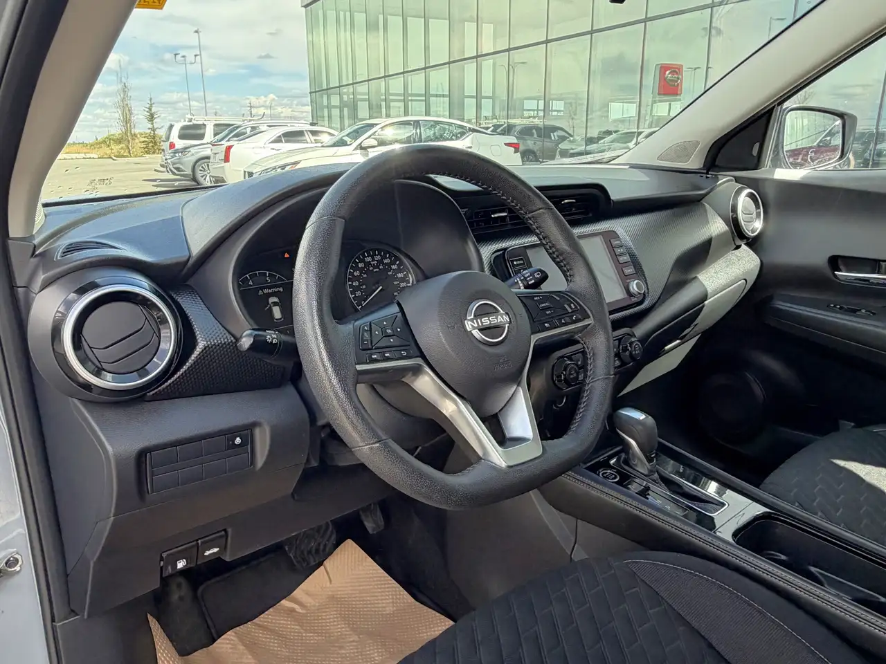 Nissan Kicks снимка Nissan Kicks