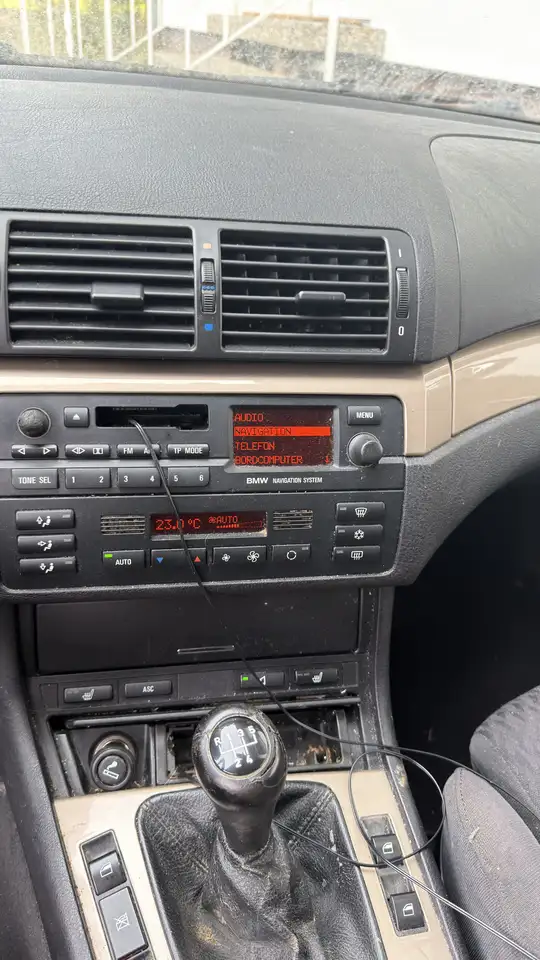 BMW 328i | 6-Zylinder | Handschalter | Harman Kardon, foto 9