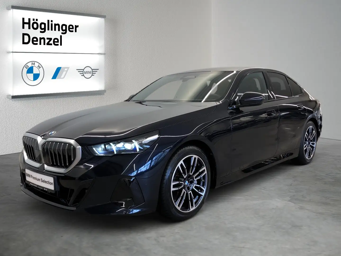 BMW 540 d xDrive Schwarz - 2