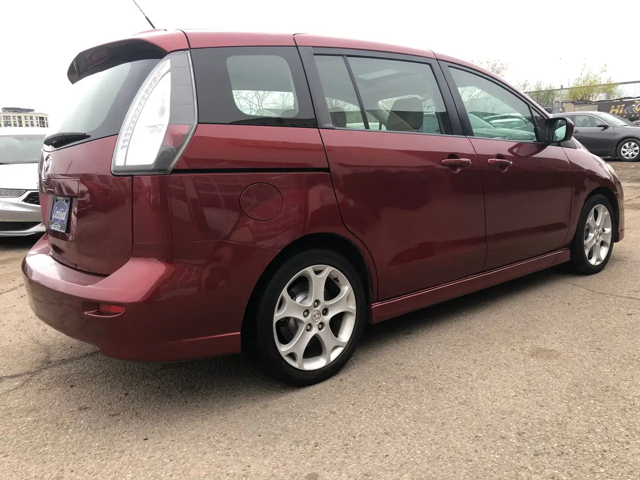Mazda 5 снимка Mazda 5