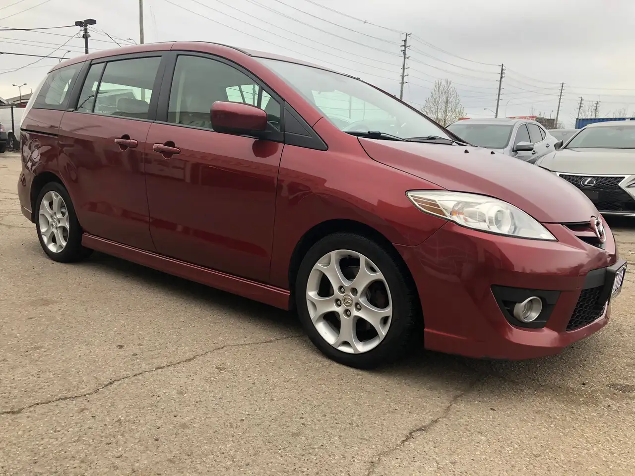 Mazda 5 снимка Mazda 5