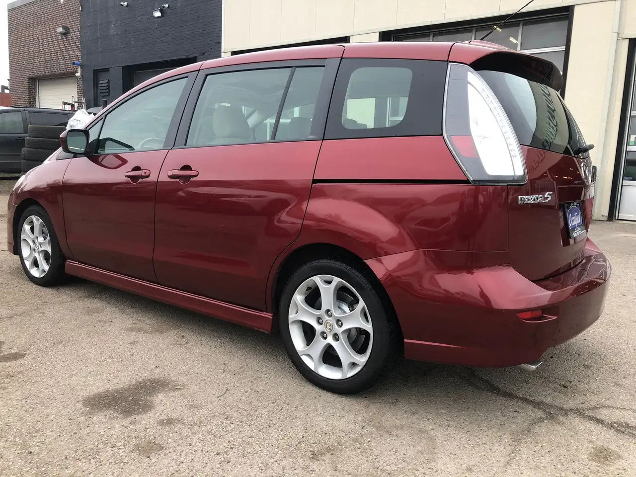 Mazda 5 снимка Mazda 5