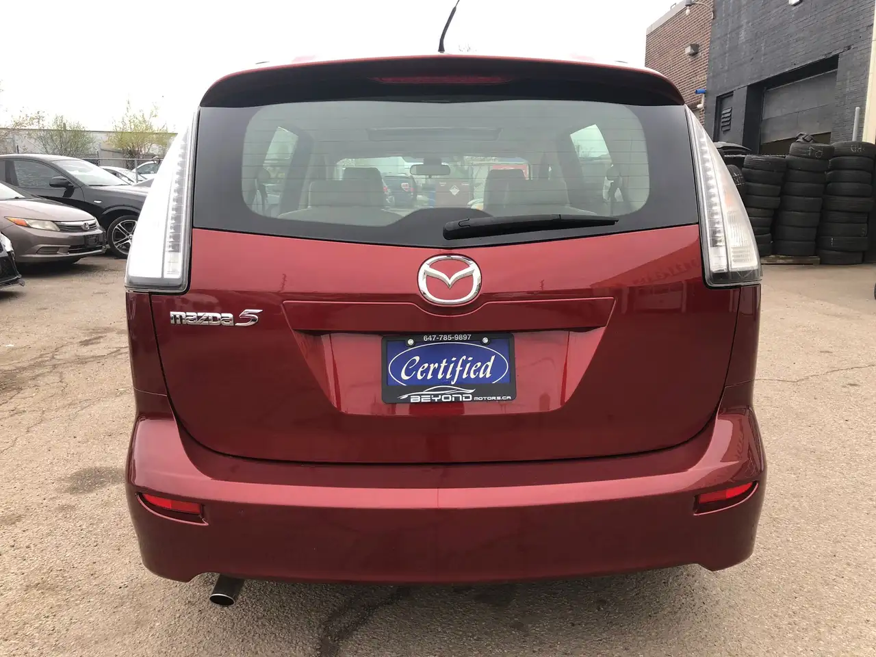 Mazda 5 снимка Mazda 5