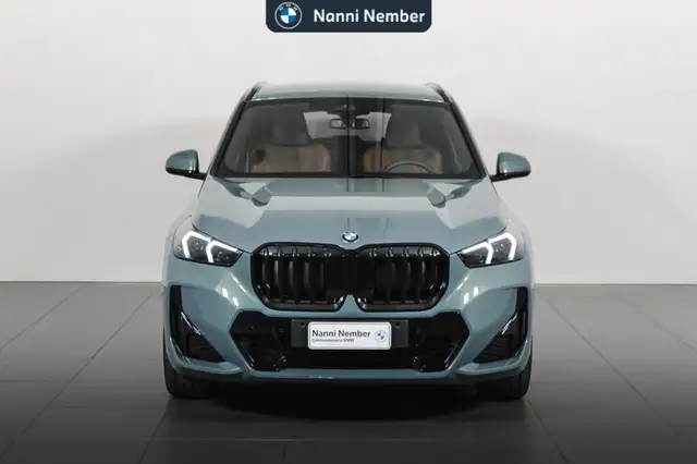 BMW X1 view 2