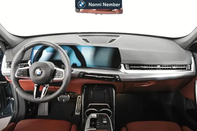 BMW X1 view 10