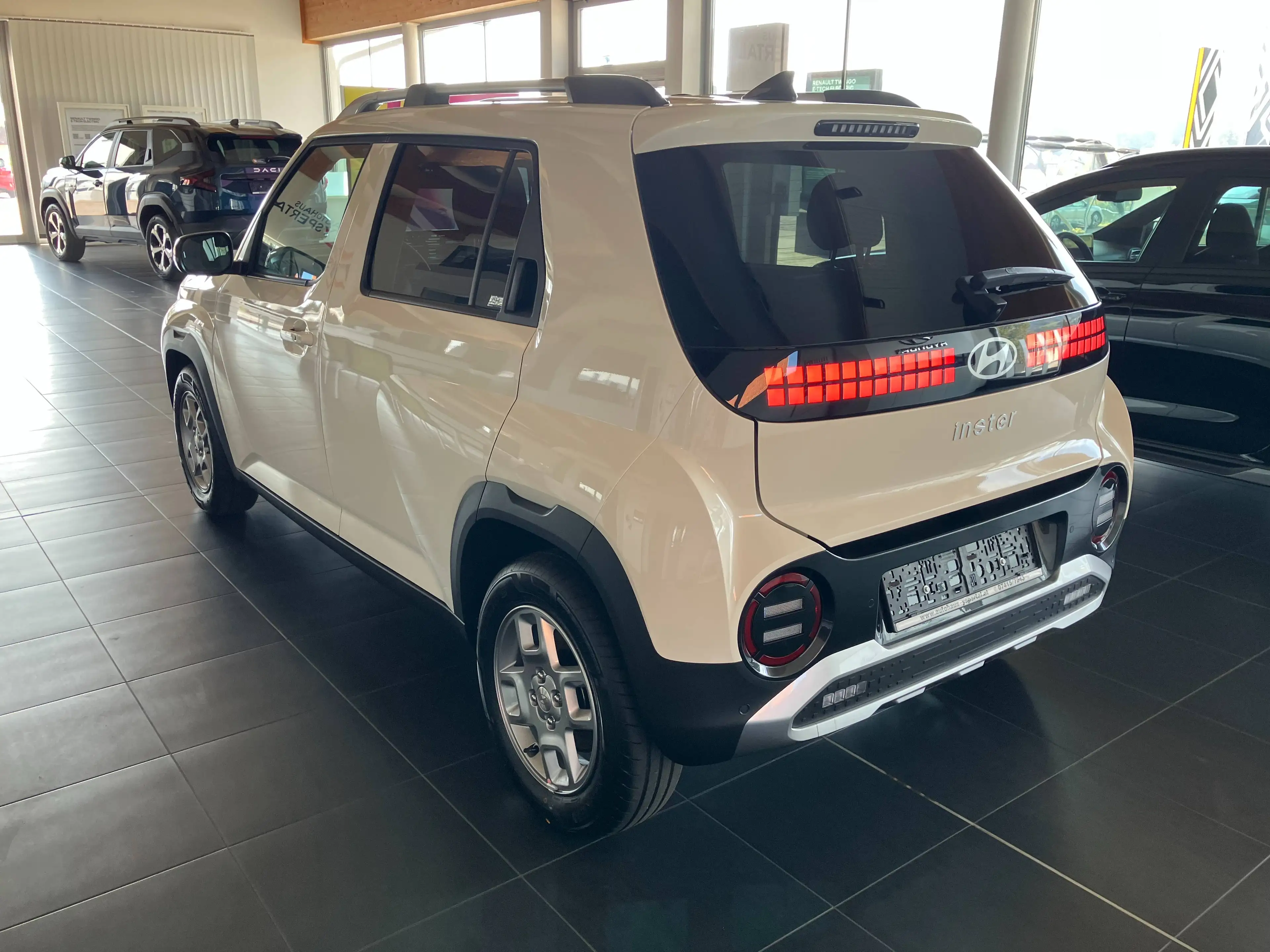 Hyundai Inster Trend Line 49kWh 5-Sitzig — photo 4