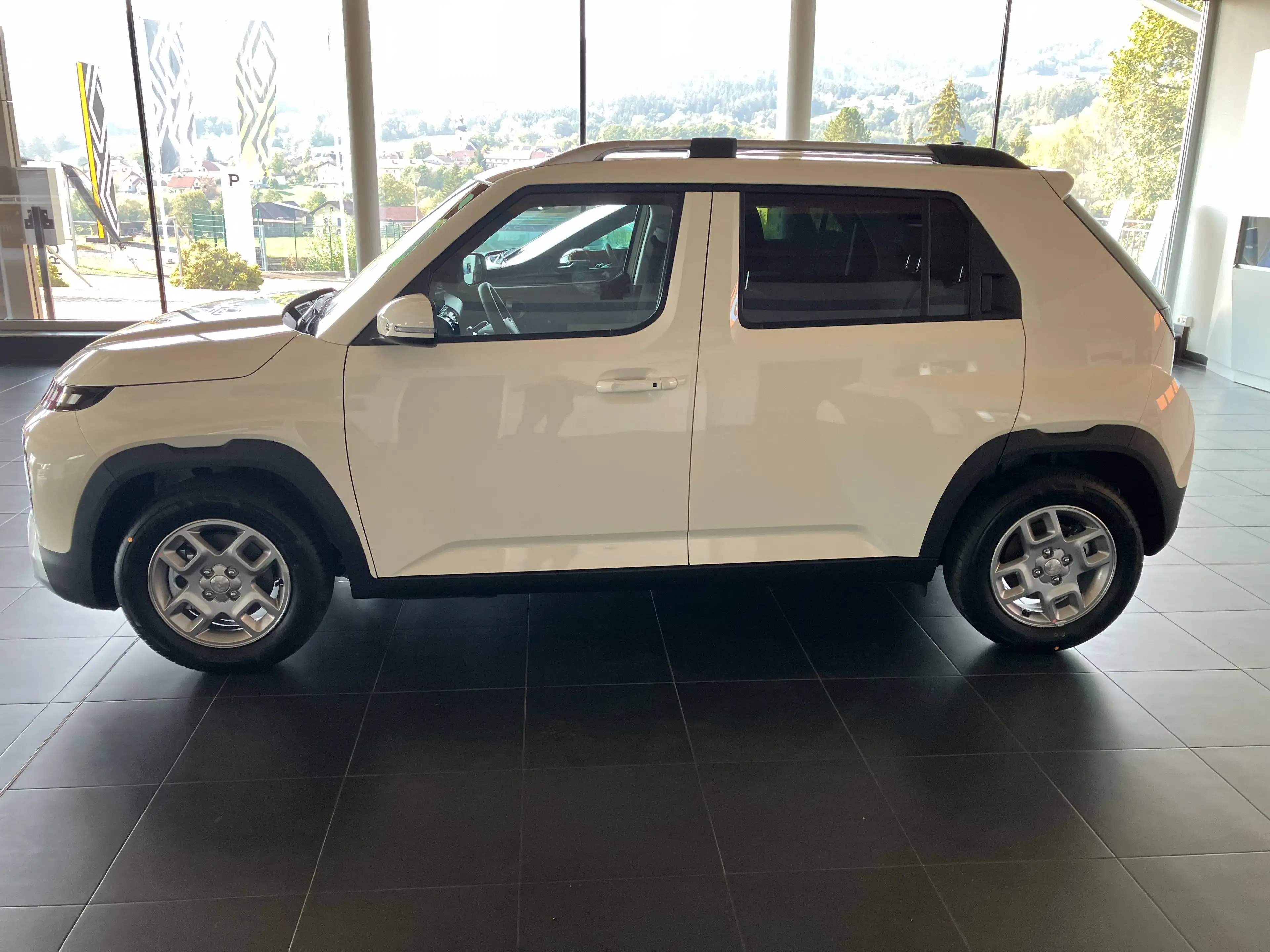 Hyundai Inster Trend Line 49kWh 5-Sitzig — photo 3