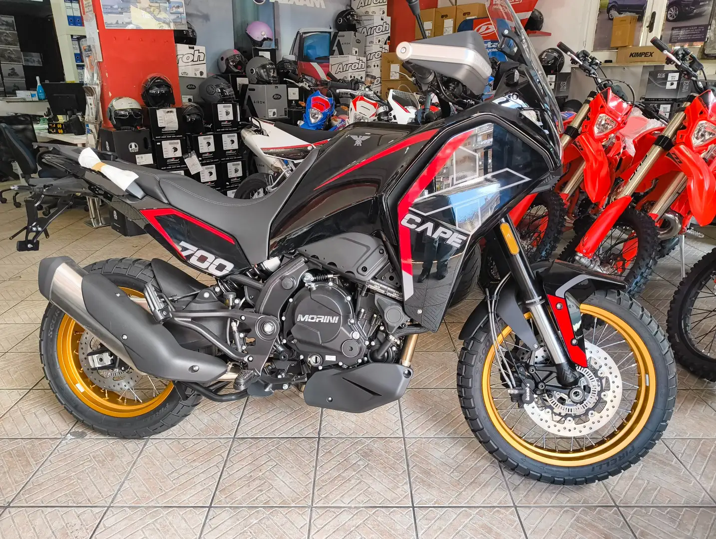 Moto Morini X-Cape 700 Gold Edition Nero - 1