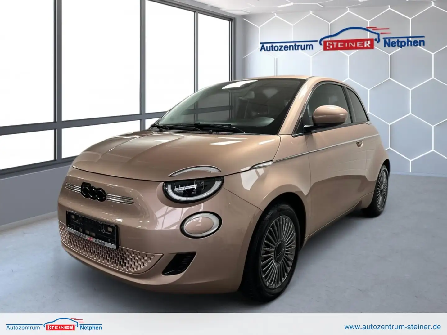 Fiat 500e Style-Paket Tech-Paket Klima Navi Fenster el. Gold - 1