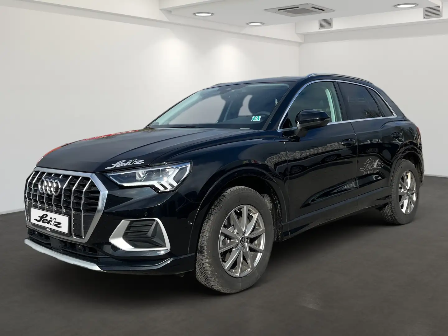 Audi Q3 35 TFSI advanced *AHK*NAVI*KAMERA*SITZH* Schwarz - 2