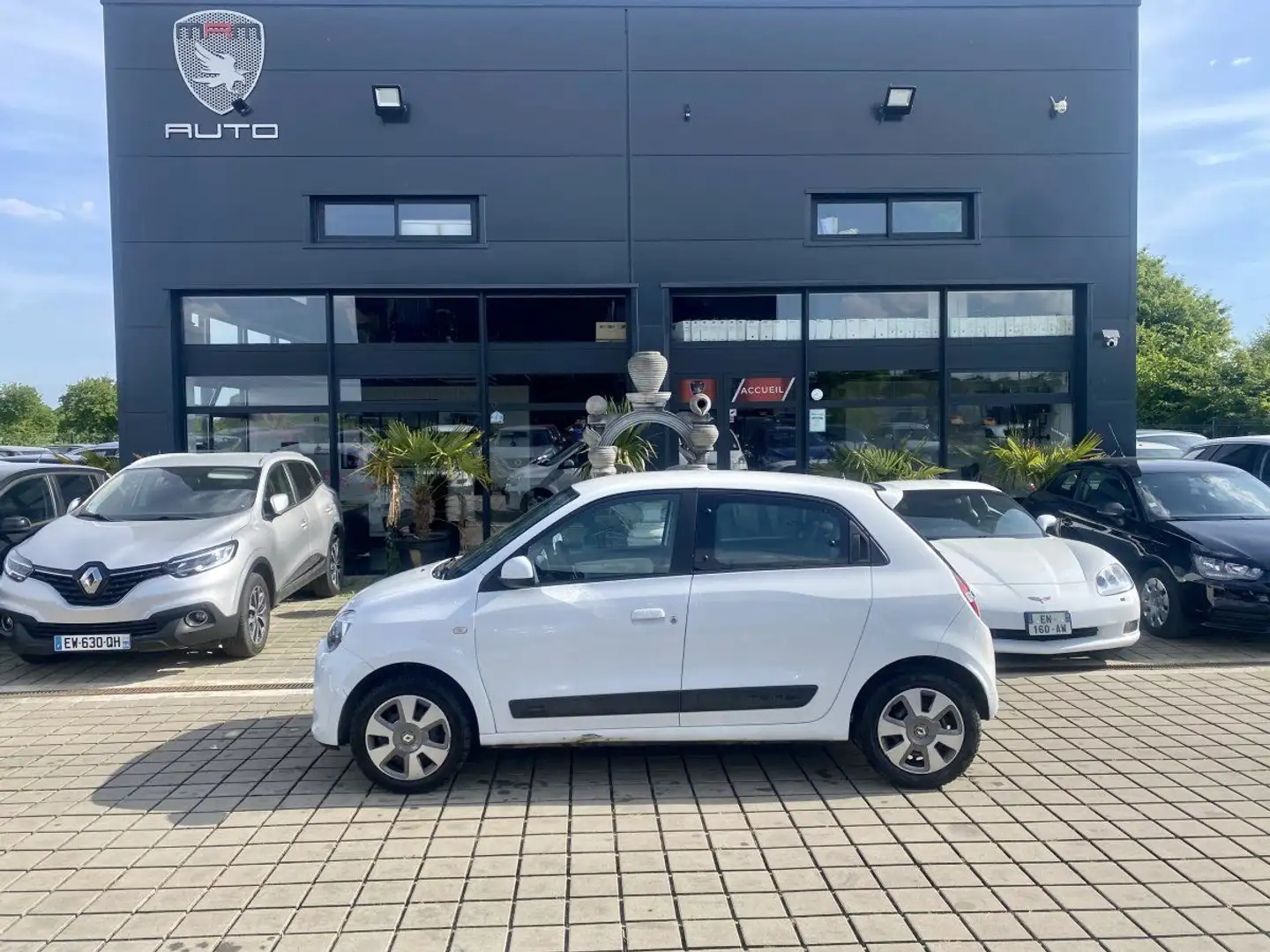 Renault Twingo III (BCM_) 1.0 70 CH SCE ECO 2 ZEN Blanc - 1