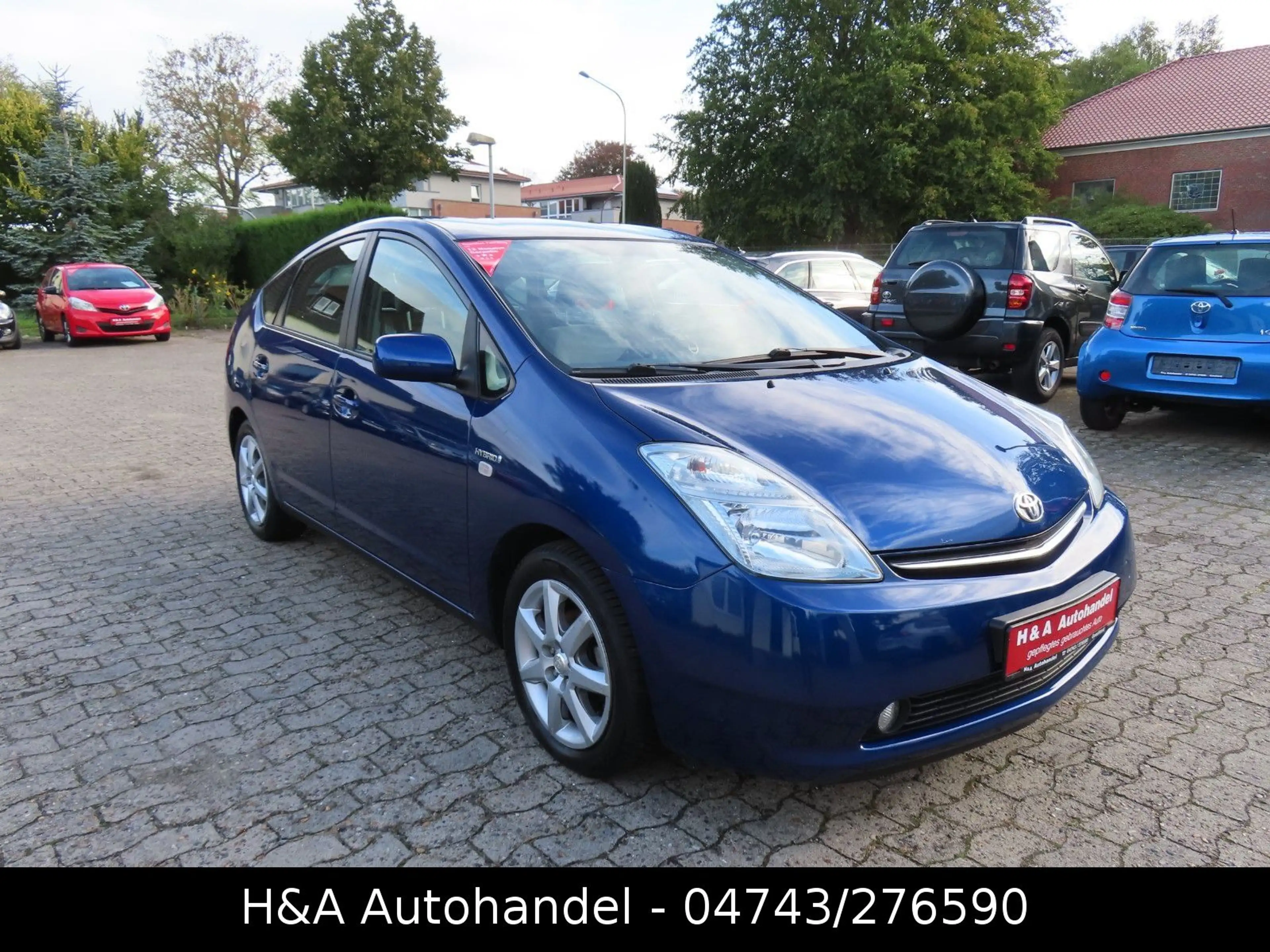 Toyota Prius Sol — photo 3