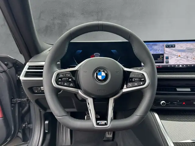BMW i4 view 10