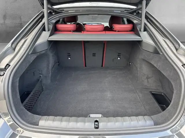 BMW i4 view 15