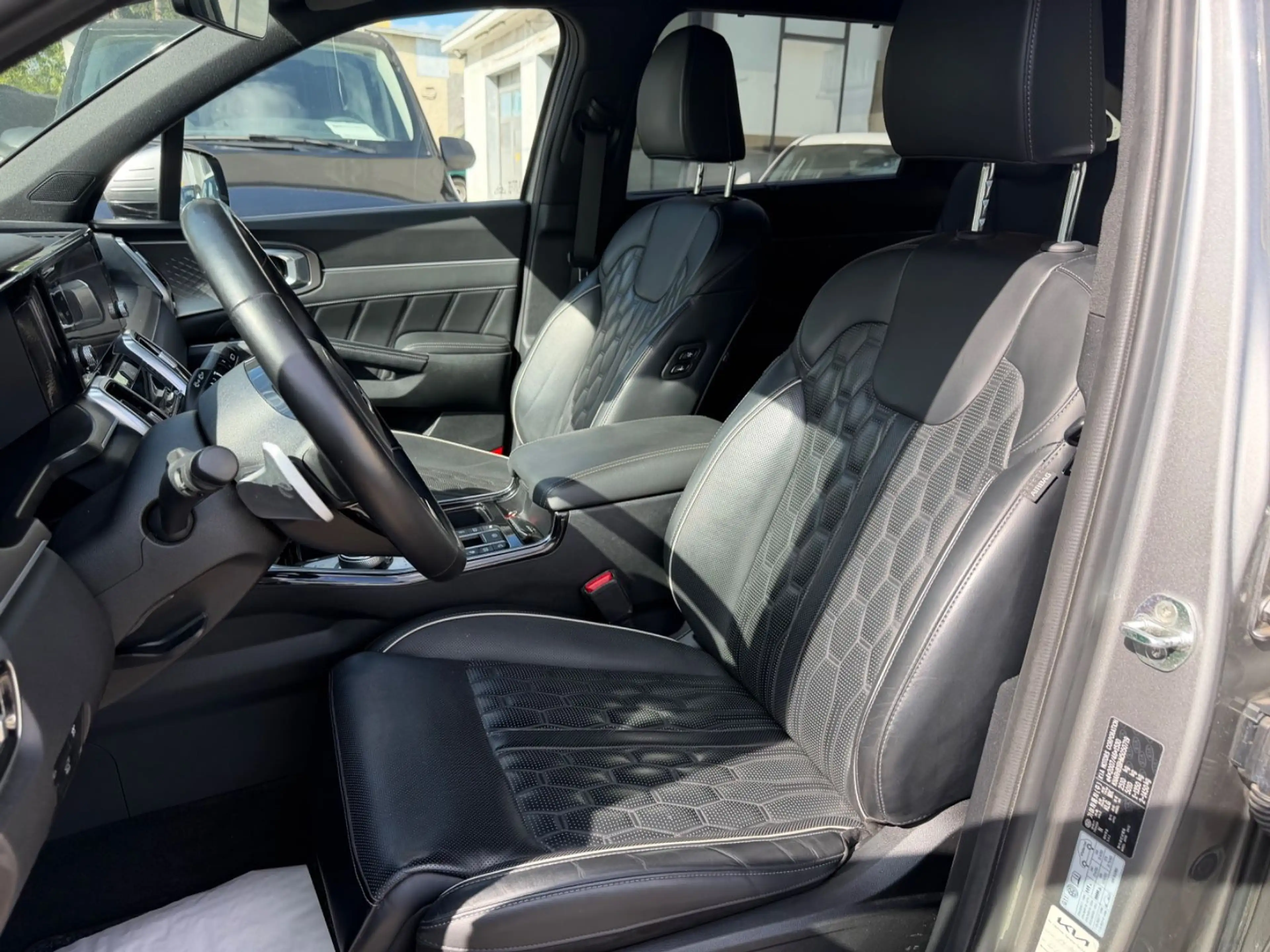 Kia Sorento Platinum 4WD*LED*ACC*AHK*BOSE* — photo 10