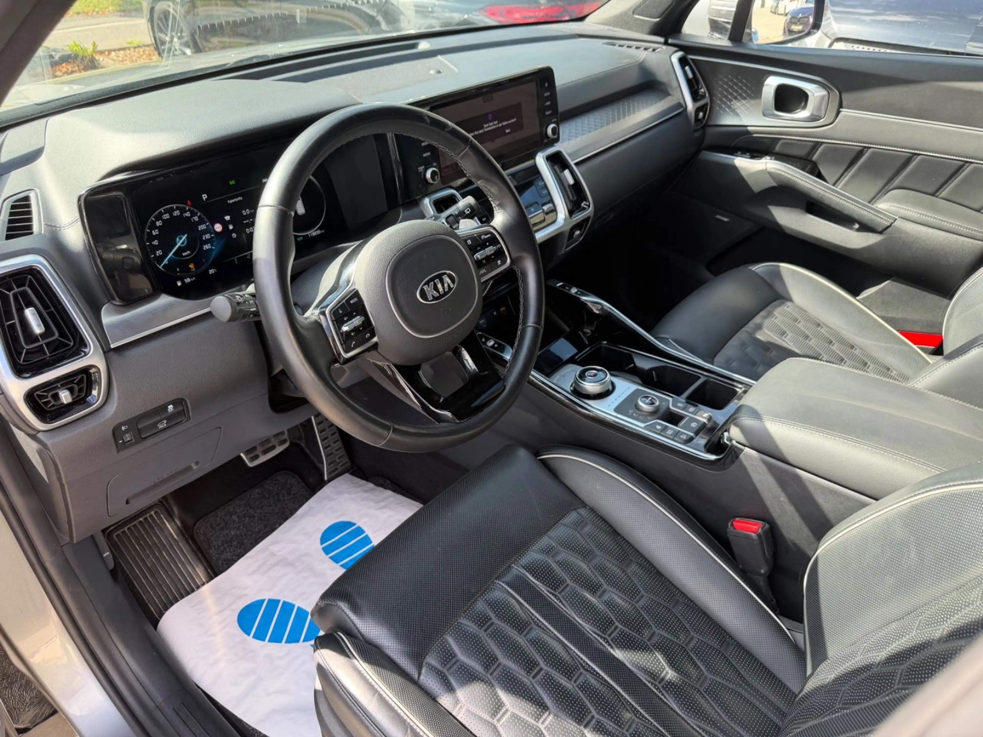 Kia Sorento Platinum 4WD*LED*ACC*AHK*BOSE* — photo 11