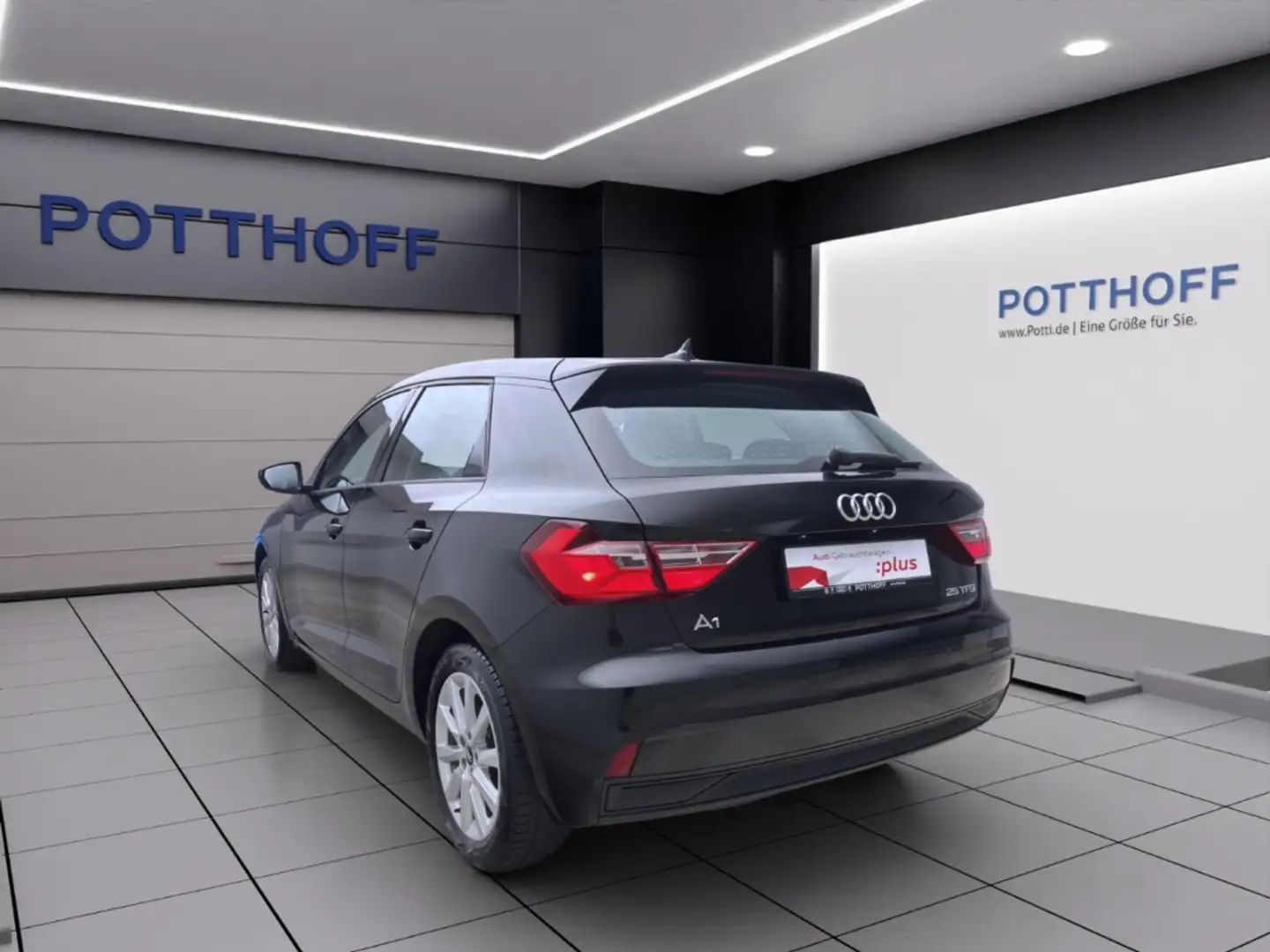 Audi A1 Sportback 25 TFSI SITZHZG GRA PDC KLIMA Schwarz - 2