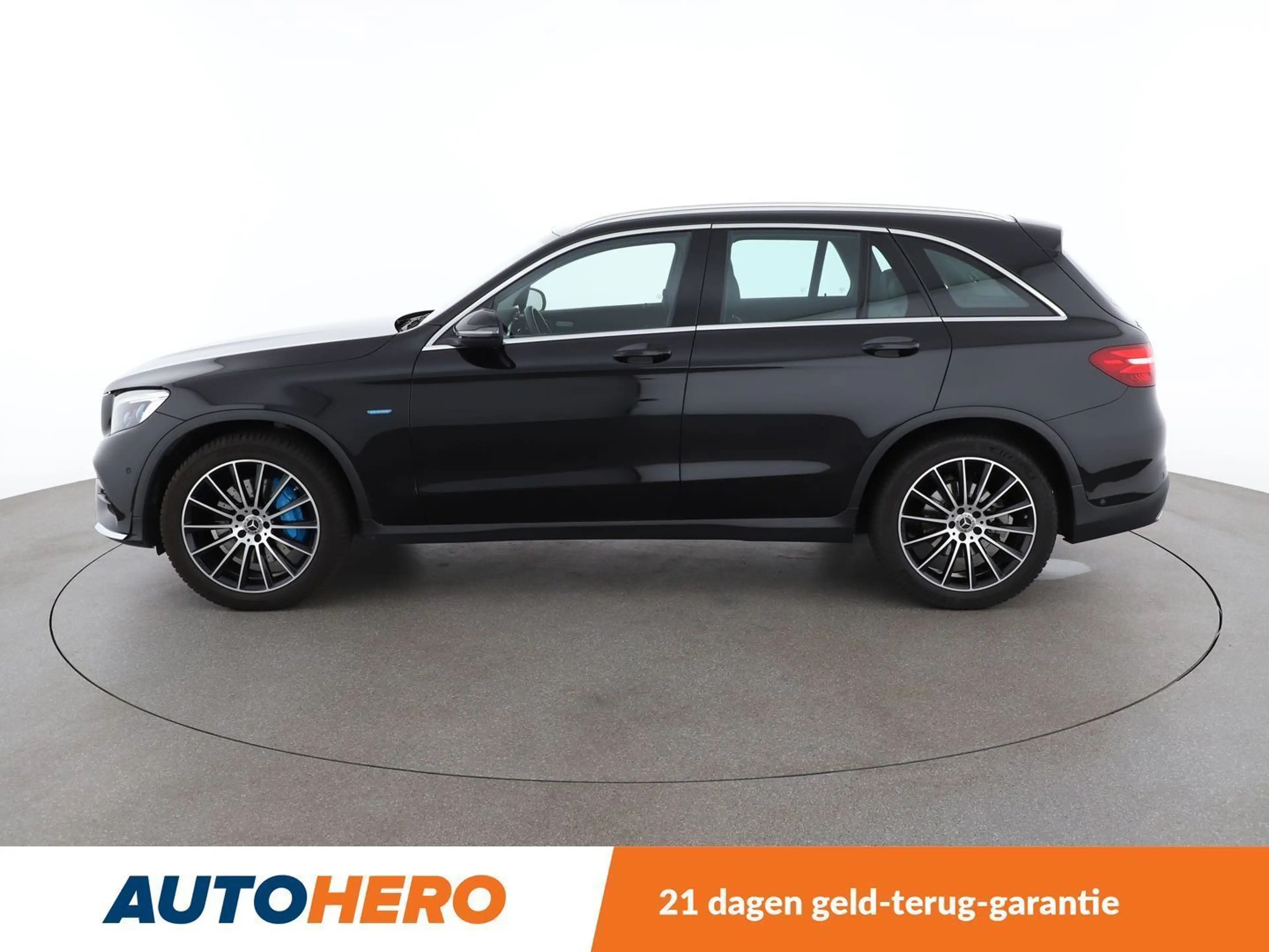 Mercedes-Benz GLC 350 GLC 350e 4Matic AMG Line — photo 3