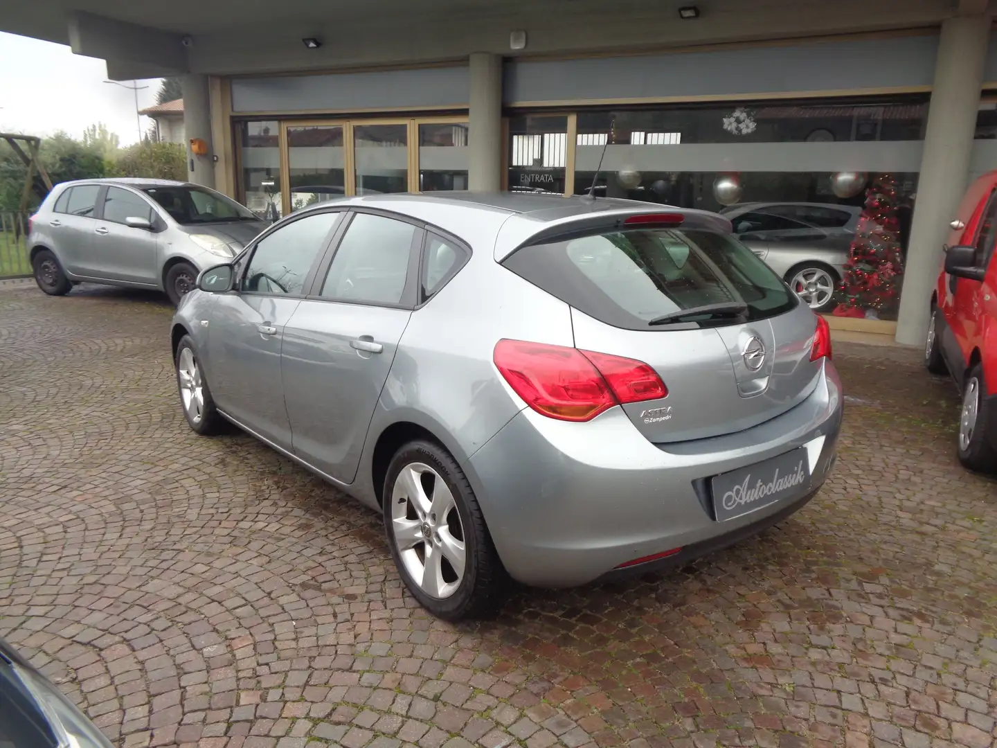 Opel Astra Astra IV BERLINA 5p (OK NEO PATENTATI KM VERI!!!) Grigio - 2