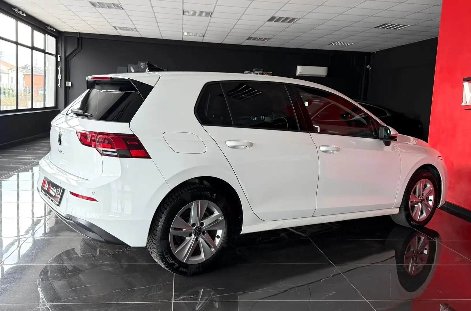 Volkswagen Golf Golf 2.0 TDI 115 CV SCR Life Bianco - 2