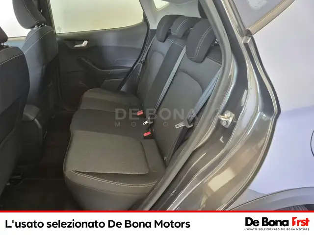 Ford Fiesta view 5