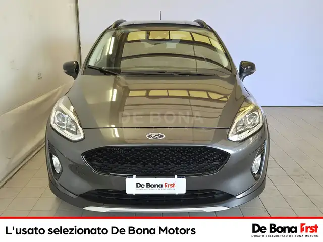 Ford Fiesta view 2