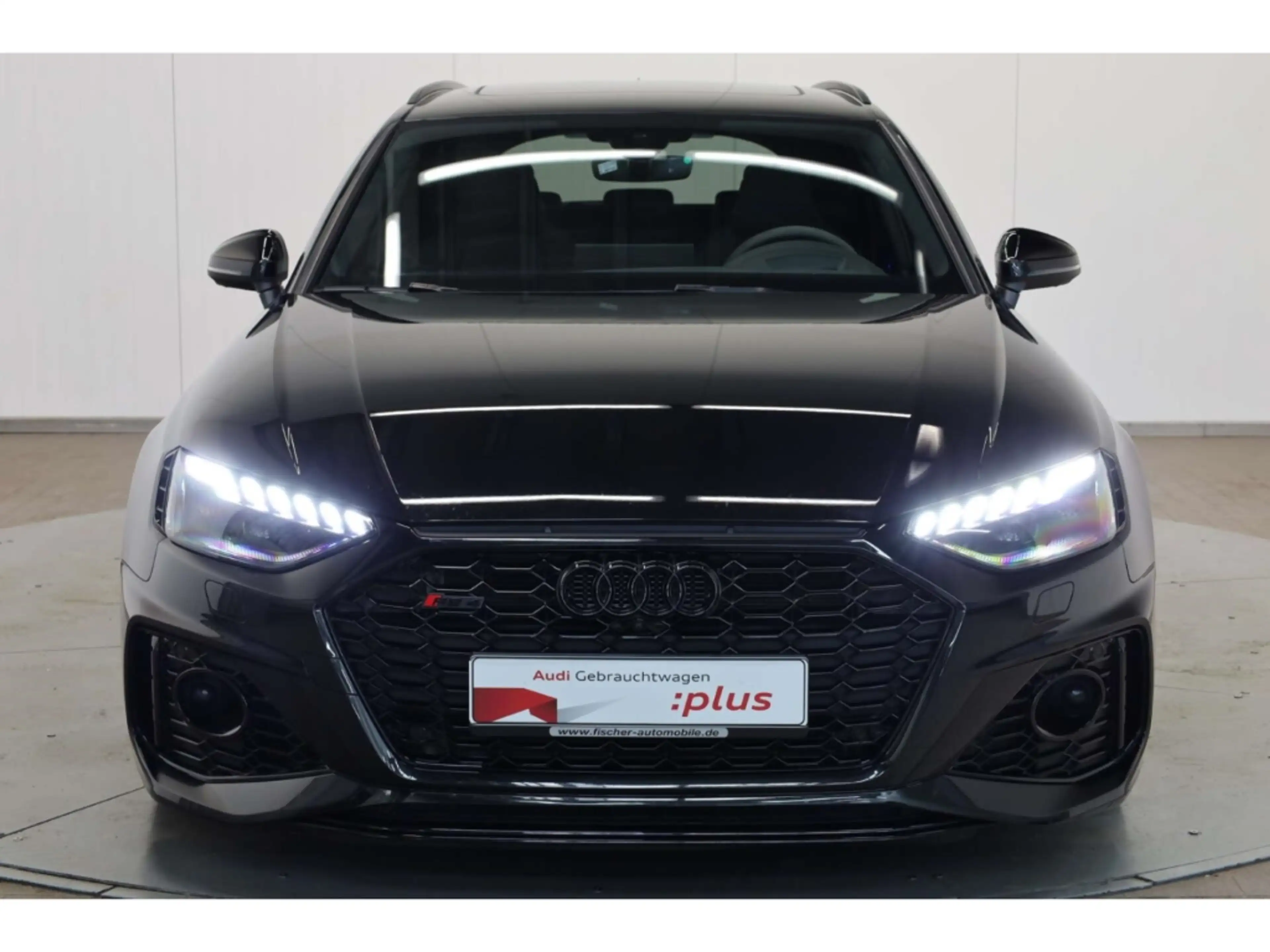 Audi RS4 Avant TFSI quattro RS Competition plus — photo 3
