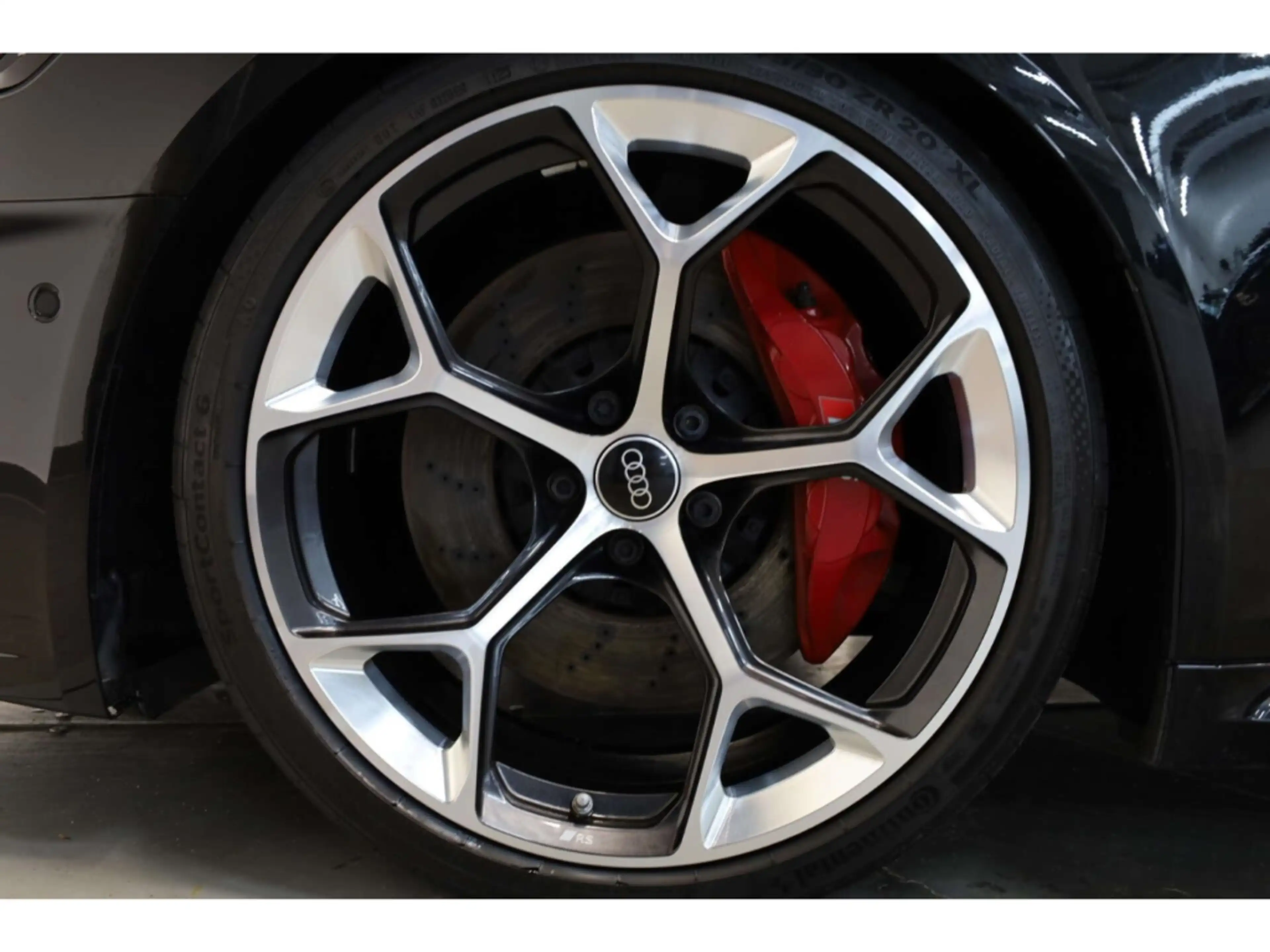 Audi RS4 Avant TFSI quattro RS Competition plus — photo 8