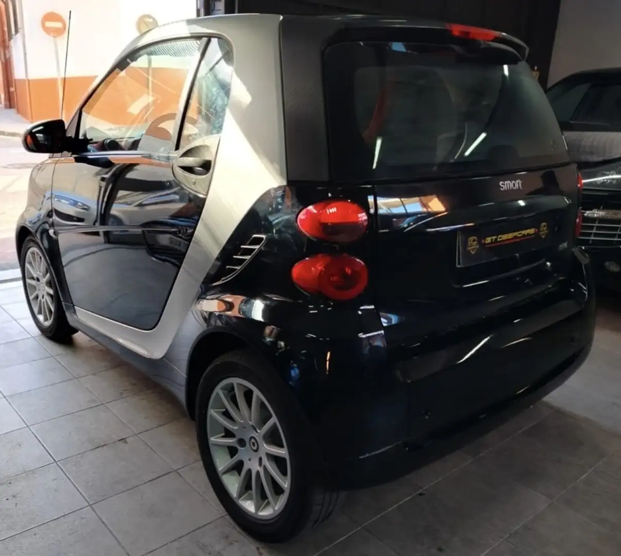 smart forTwo Coupé 52 mhd Passion Edition Aut. Noir - 2