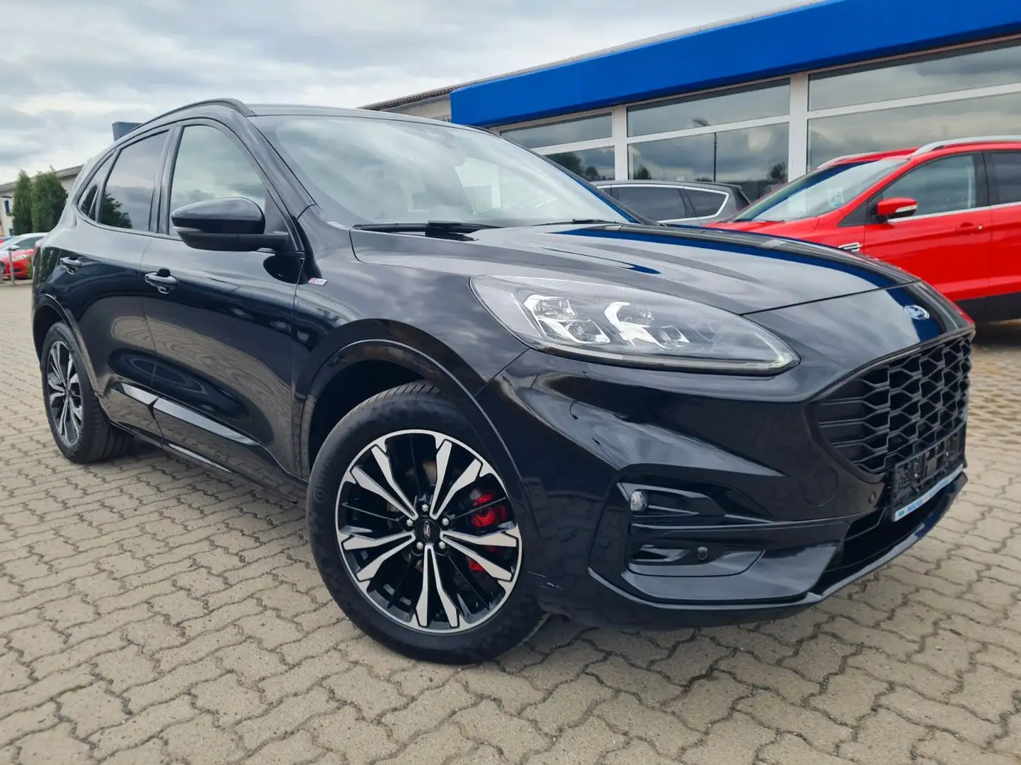Ford Kuga ST-Line X Panorama Navi Kamera Winterp. uvm Noir - 1