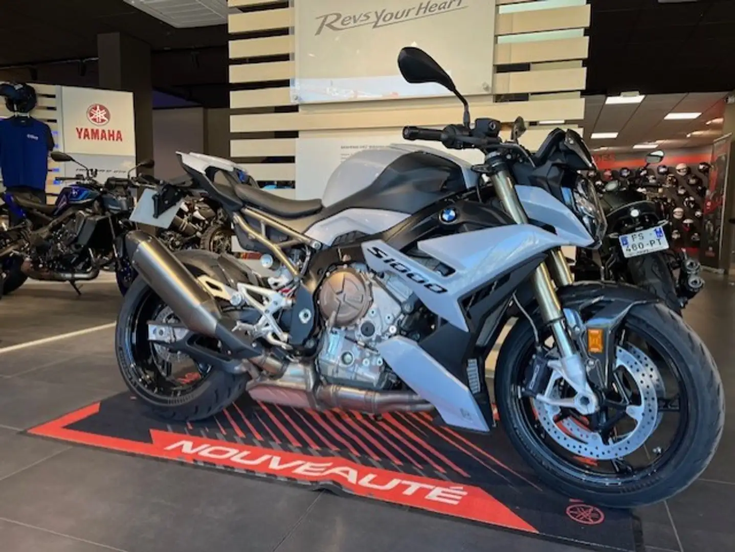 BMW S 1000 R - 1
