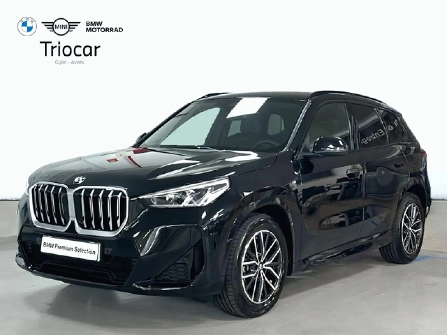 BMW X1 sDrive 18dA Zwart - 1