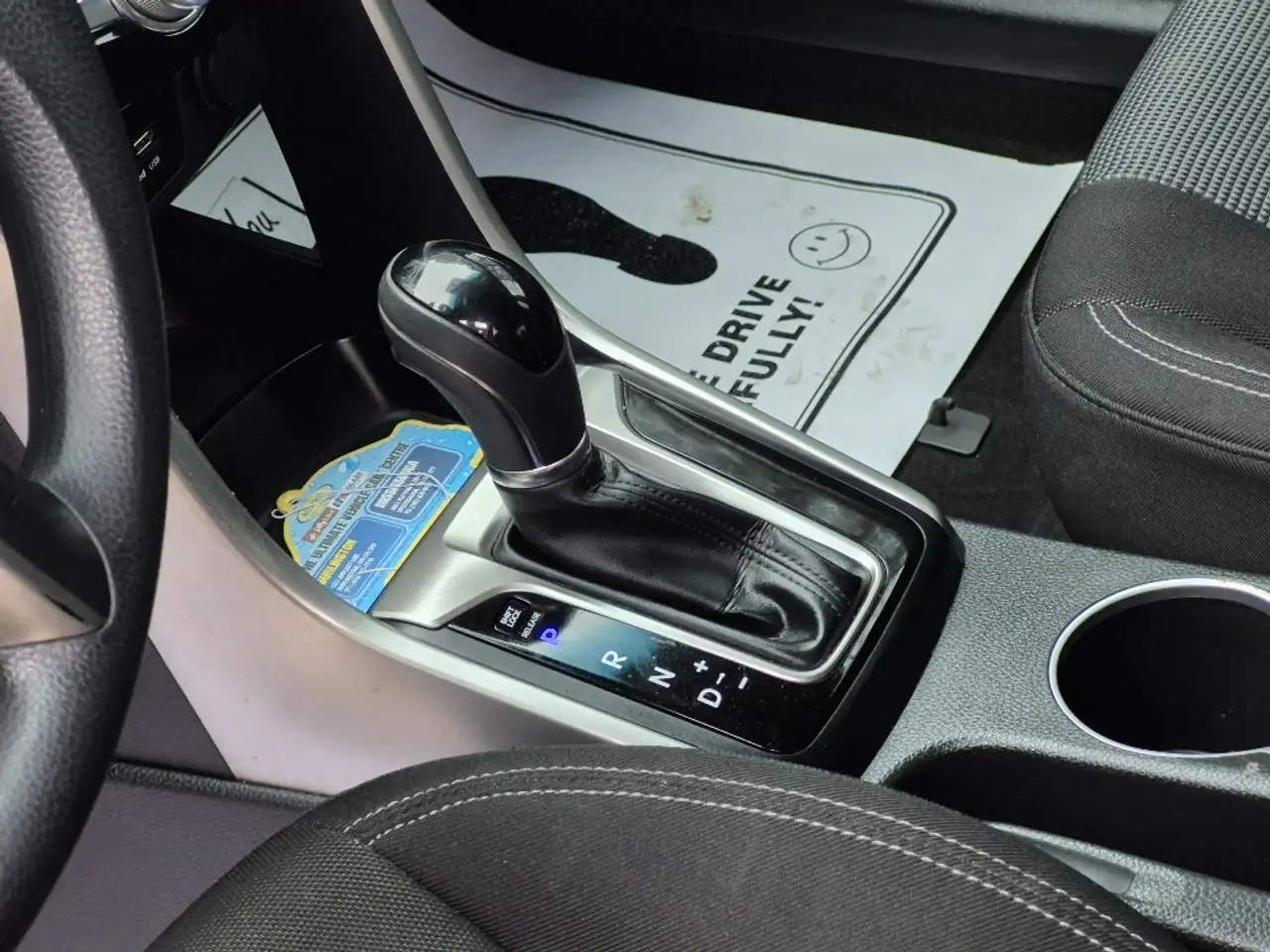 Hyundai ELANTRA снимка Hyundai ELANTRA