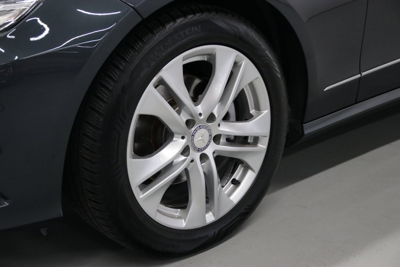 Mercedes-Benz E 200 CGI Avantgarde/ Trekhaak/ Bi-Xenon — photo 3